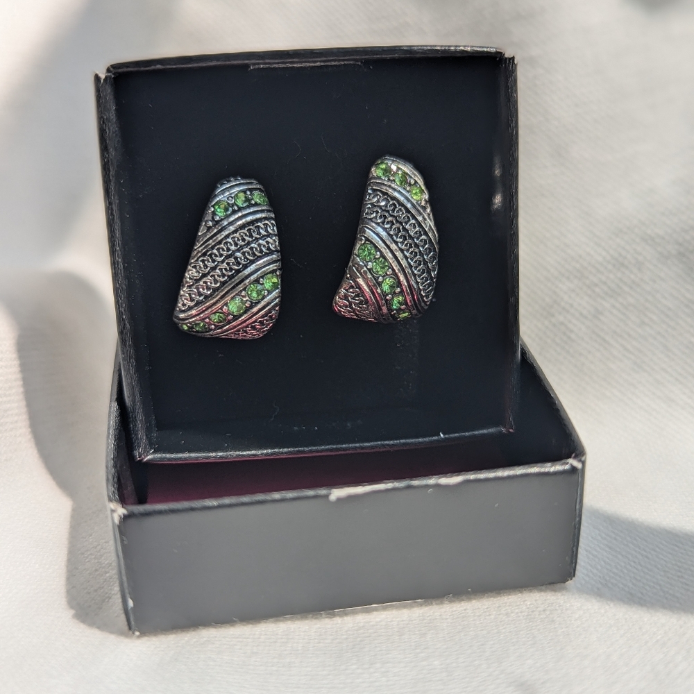 Green Rhinstone Earrings Silver